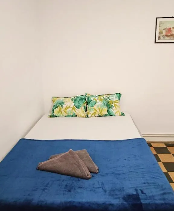 Bed and Breakfast Banys Nous R4 à Barcelone